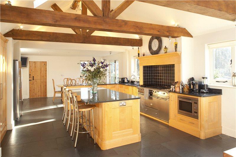 Kitchen/Breakfast Rm