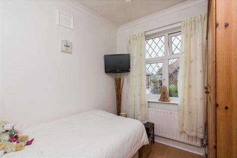 86 Blake Road, West Bridgford, Nottingham, NG2 5LB
