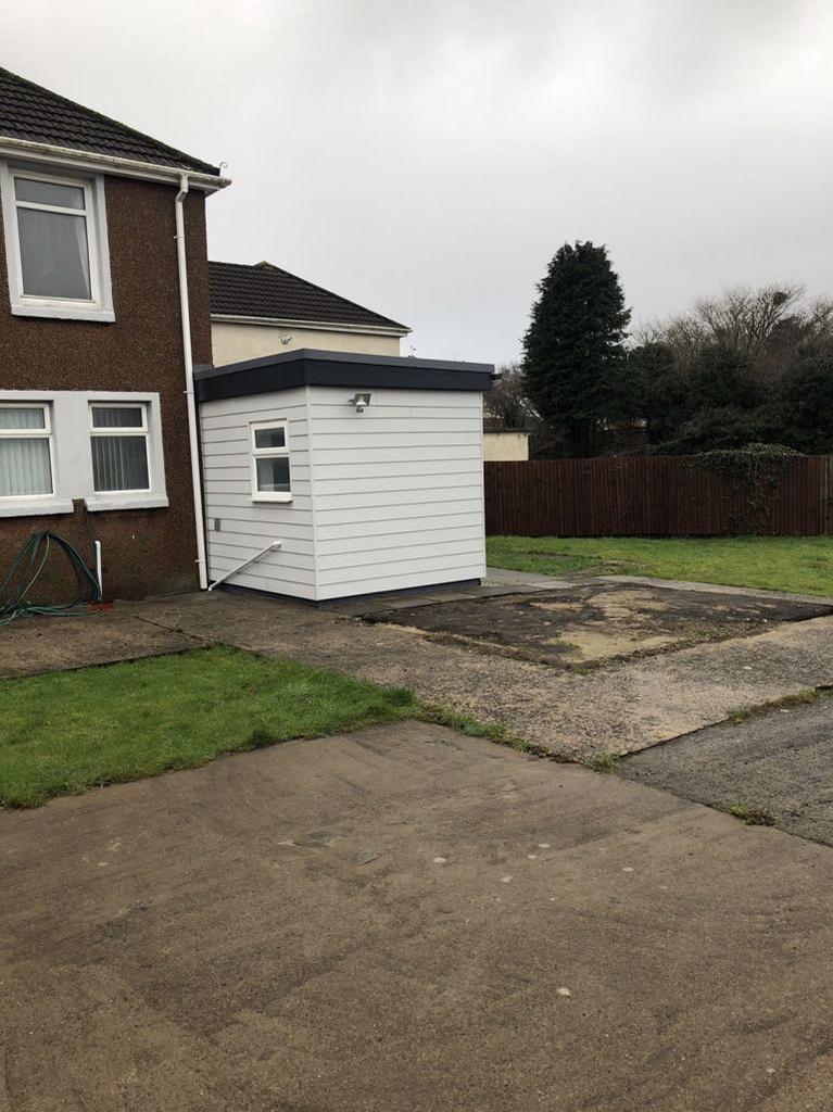 Gelli Road, Llanharry Pontyclun 3 bed house £675 pcm (£156 pw)