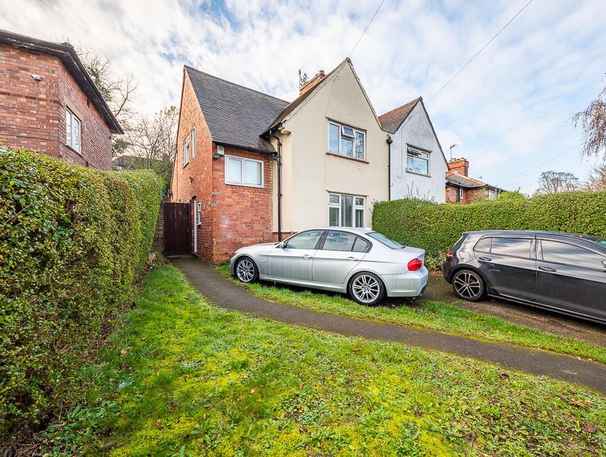 Vale, Sherwood, Nottingham NG5 3EN 3 bed semidetached house