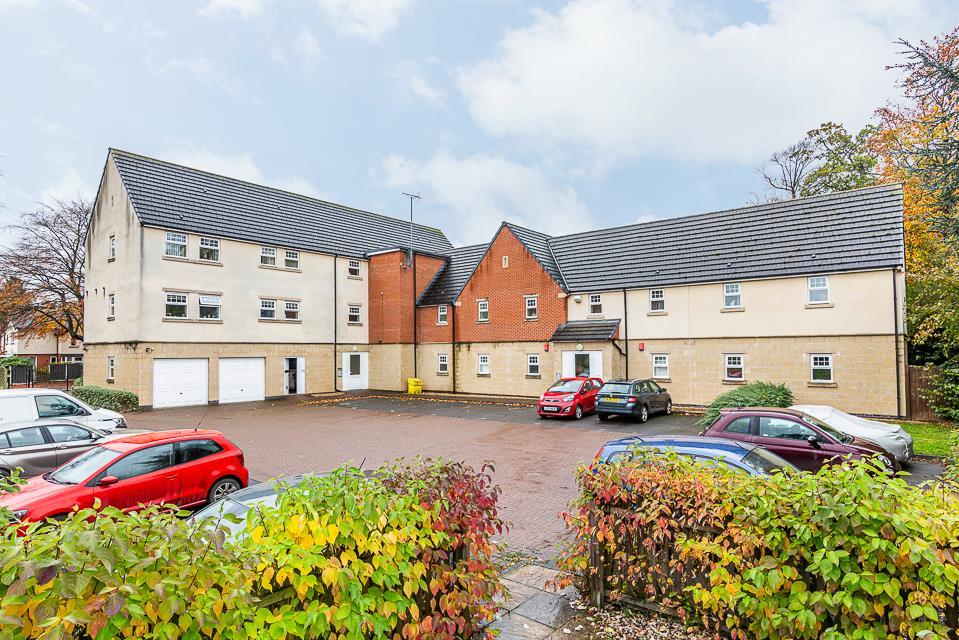 Stoke Lane, Gedling Nottingham 2 bed apartment £145,000