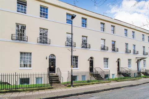 Flat 1, 24 Brunswick Square, Gloucester, GL1 1UN