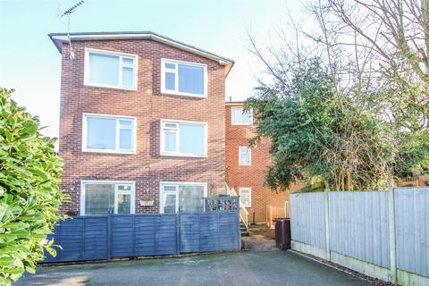5, Hightrees Court Warley Mount, Warley, Brentwood, CM14 5EW