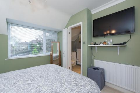 117 Horton Hill, Epsom, KT19 8SY