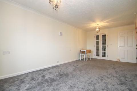 1 bedroom retirement property for sale - Howards Court, Balmoral Road, Westcliff-On-Sea