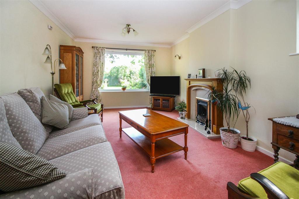 Copandale Road, Beverley 4 bed house £375,000