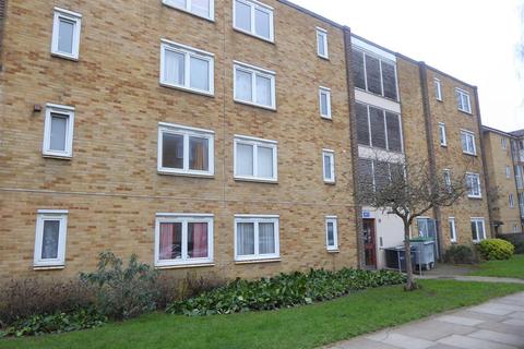 68 Farm Road, Hounslow, TW4 5PH