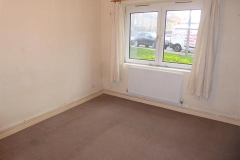 68 Farm Road, Hounslow, TW4 5PH