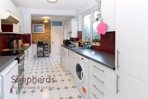 129 Windmill Lane, Cheshunt, Waltham Cross, EN8 9AR