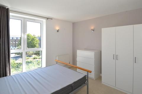 2 bedroom flat to rent - Enfield Road, London