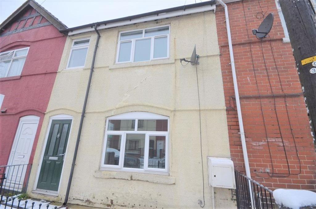 Cambridge Street, South Elmsall, WF9 3 bed terraced house £600 pcm (£