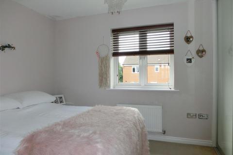 12 Butterworth Close, Wythall, Birmingham, B47 6AH