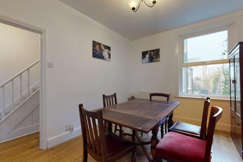 91 Linden Crescent, Folkestone, CT19 5SD