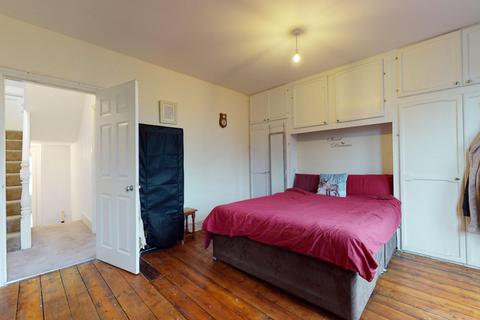 91 Linden Crescent, Folkestone, CT19 5SD