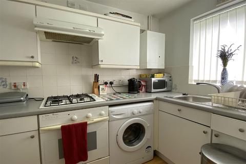 23 Millside Close, Northampton, NN2 7TR