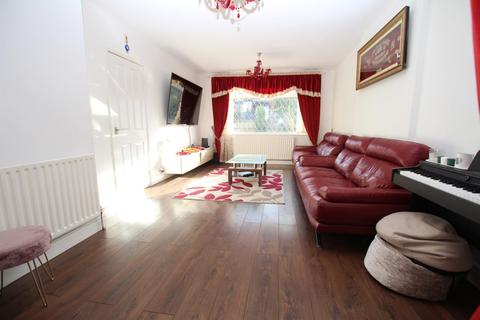 19 Grovelands, Bradford, BD2 4HH
