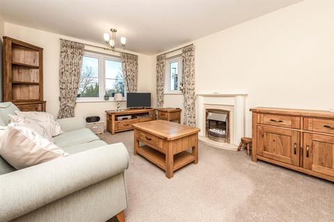 1 bedroom apartment for sale, Goodes Court, Baldock Road, Royston, Herts, SG8 5FF