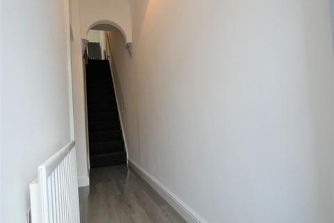 5 bedroom house share to rent, North Street, Stoke-on-Trent, Staffordshire, ST4 7DG