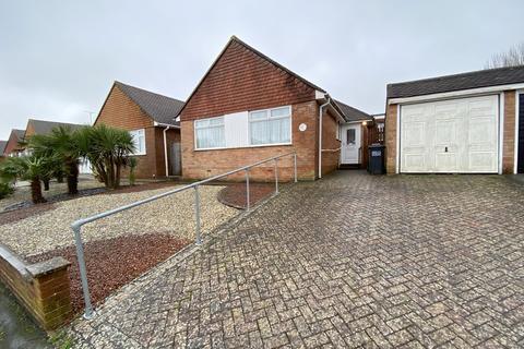 4 Glen Close, Polegate, BN26 5PG