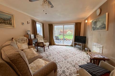4 Glen Close, Polegate, BN26 5PG