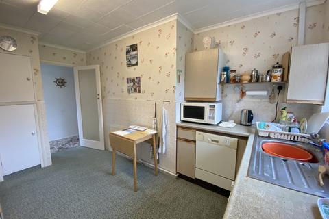 4 Glen Close, Polegate, BN26 5PG