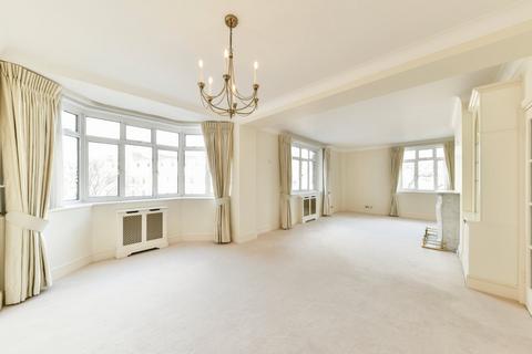 3 bedroom flat for sale - Melton Court, South Kensington, London
