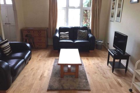 undefined, Broadacres, Guildford GU3