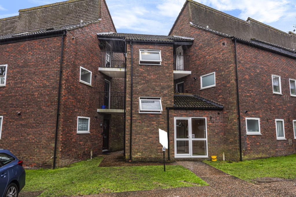 Northcott, Bracknell, RG12 1 bed apartment £800 pcm (£185 pw)
