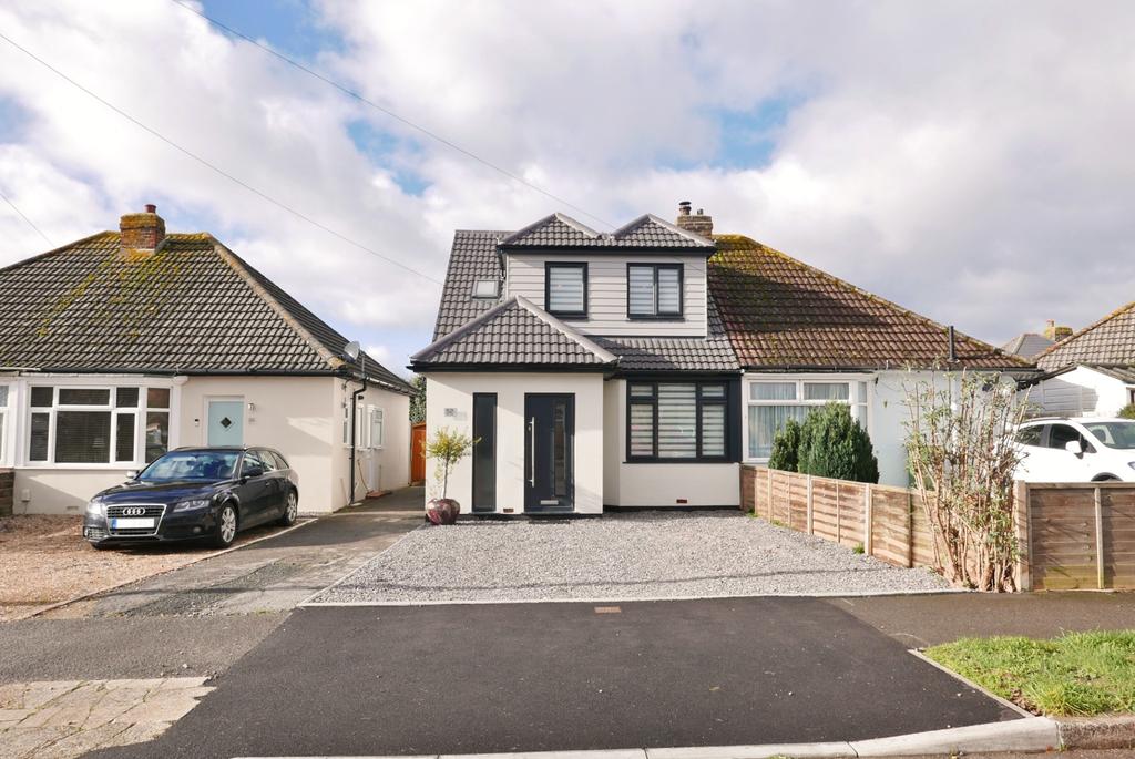MERTON AVENUE, PORTCHESTER 3 bed semidetached house £425,000