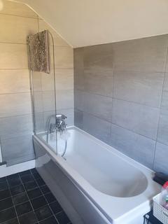 33 Bowes Road, Rochester, ME2 4BU