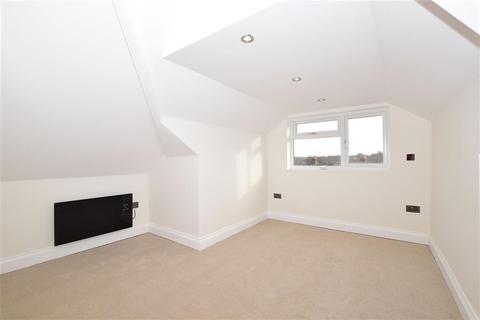 Flat 9, 18 Avenue Road, Sutton, SM2 6JD
