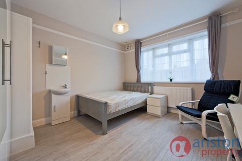 Flat share to rent, Watford Way, Hendon