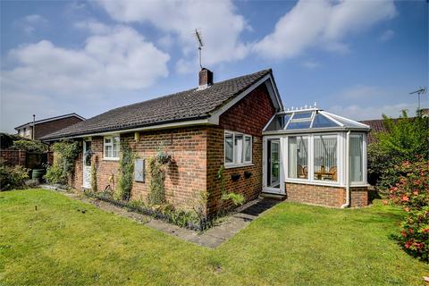 6 Hawkshaw Close, Liphook, GU30 7DF