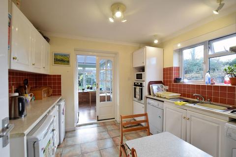 55 Blenheim Road, Clacton-on-sea, CO15 1DN