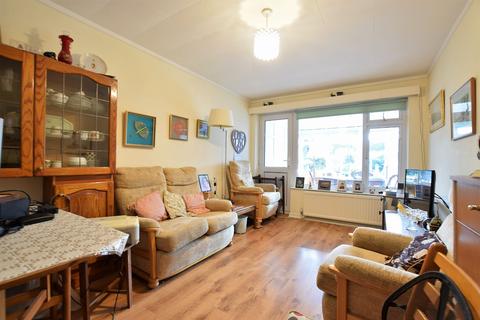 55 Blenheim Road, Clacton-on-sea, CO15 1DN