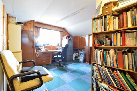 55 Blenheim Road, Clacton-on-sea, CO15 1DN