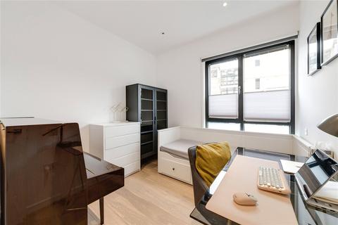 Flat 1, Argyle House, 1 Dee Road, Richmond, TW9 2JN