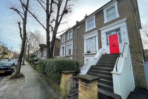 2 bedroom flat to rent, Lawford Road, Kentish Town, NW5