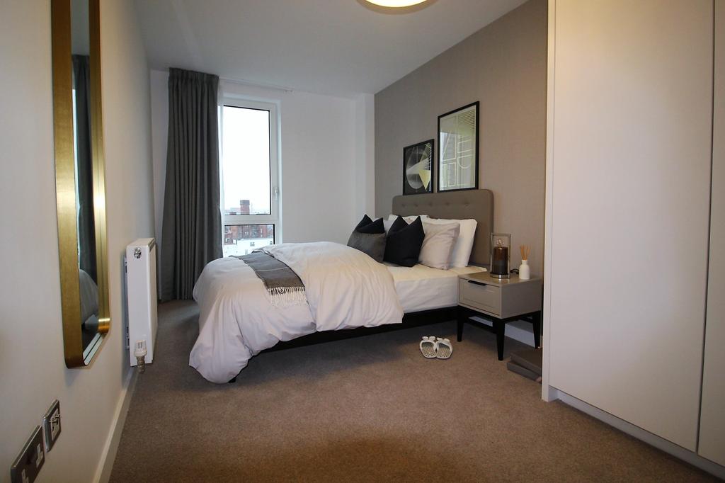4 Lockside Lane, Middlewood Locks, Salford M5 2 bed apartment £1,100