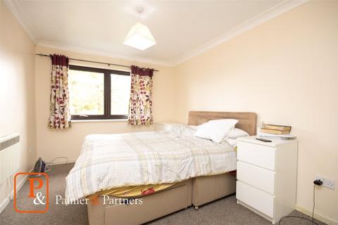 2 bedroom apartment to rent, Claremont Heights, Colchester, Essex, CO1