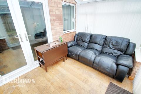 35 Bulrush Close, St Mellons, Cardiff, CF3 0AZ