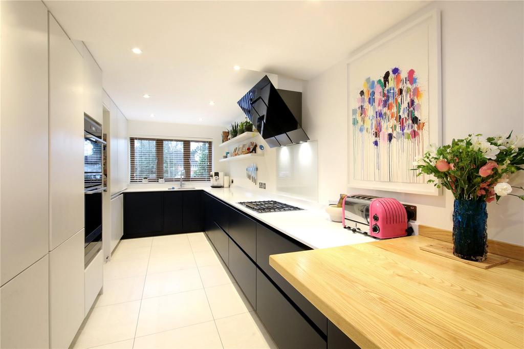 Kitchen/Breakfast