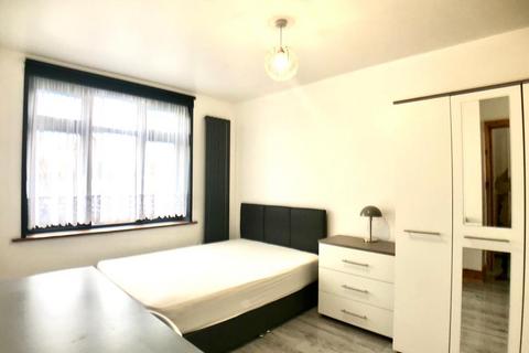undefined, Beaconsfield Road , Southall UB1