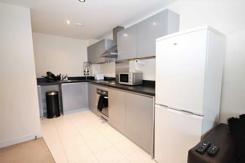 1 bedroom flat to rent, Durnsford Road, London