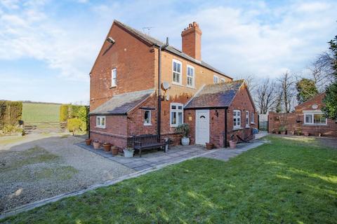 Woodfield Cottage New Close Lane, Skelbrooke, Doncaster, DN6 8NA
