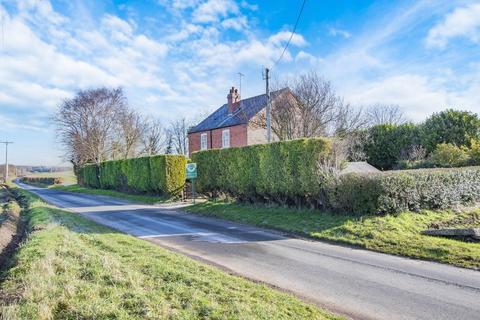 Woodfield Cottage New Close Lane, Skelbrooke, Doncaster, DN6 8NA