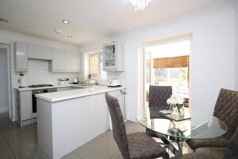 3 Bronte Close, Galley Common, Nuneaton, CV10 9RA