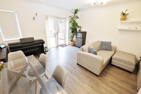 24 Cygnet Close, Orpington, BR5 2FF