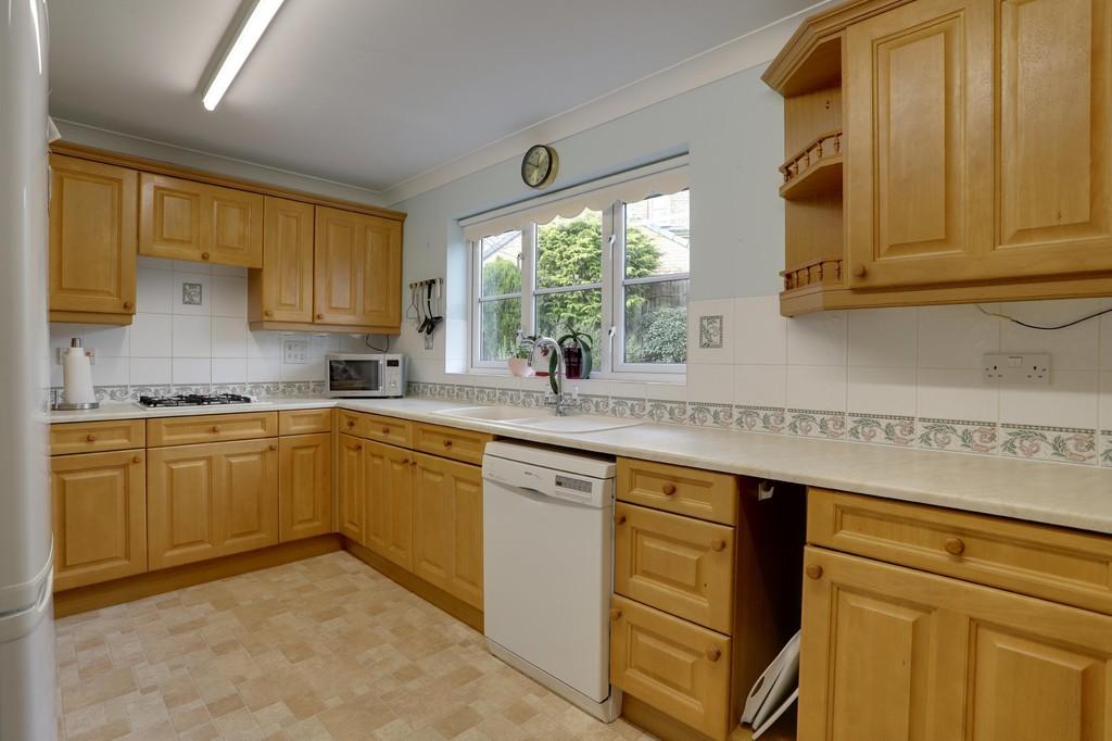 Glebelands, Chudleigh 4 bed detached house £485,000