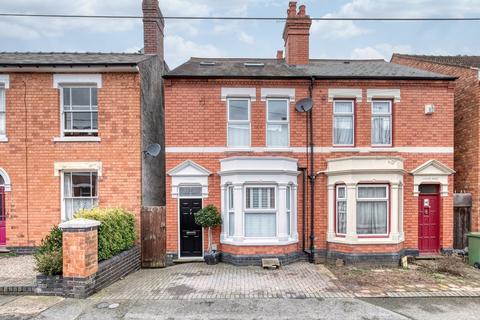 37 Albany Road, Worcester, WR3 8EY
